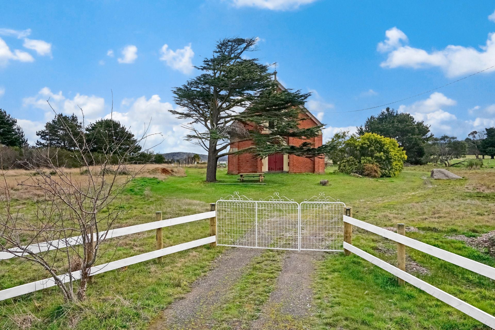 900 Scarsdale - Pitfield Road, Springdallah, Springdallah, Springdallah - Thumbnail 4