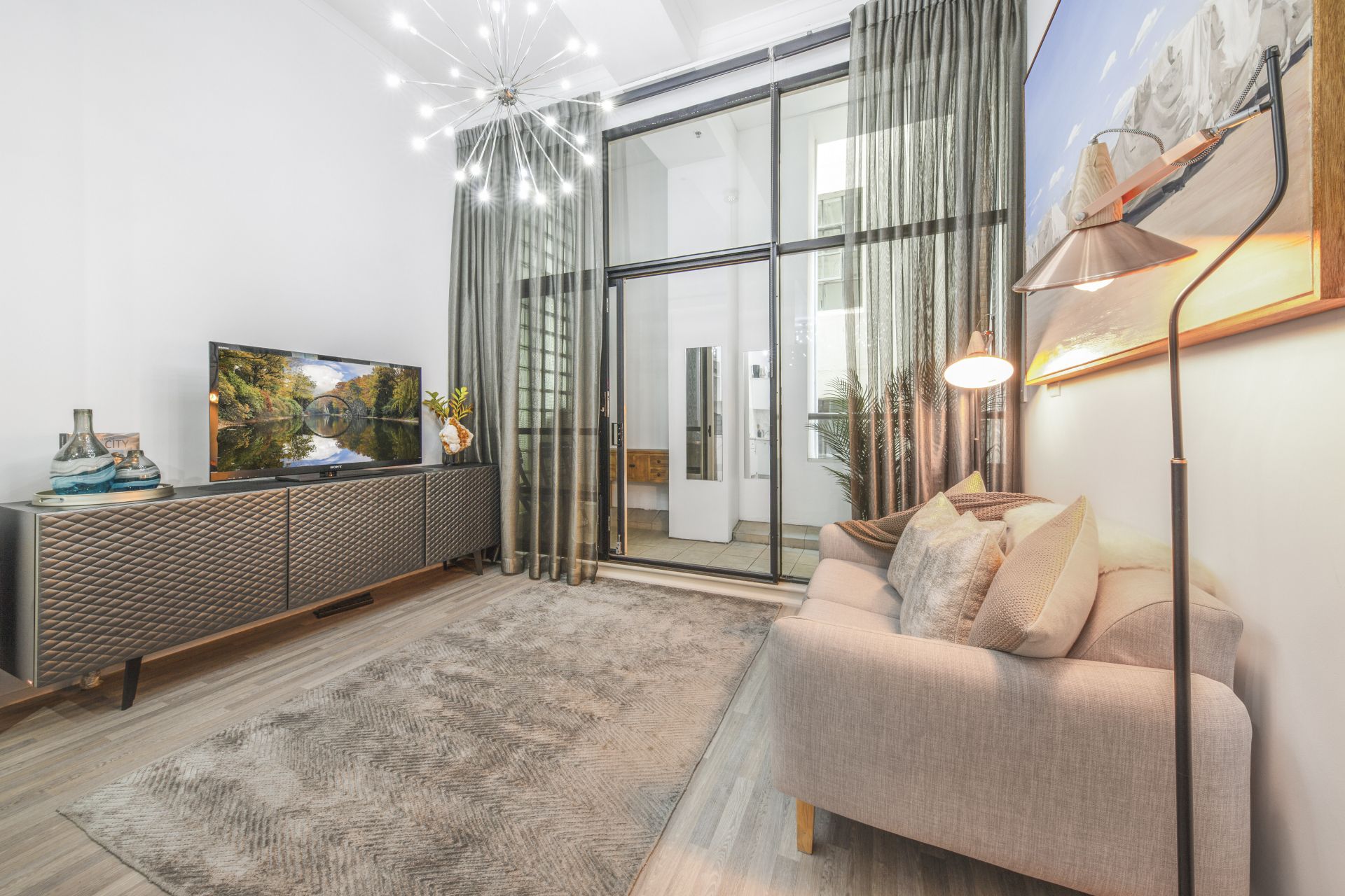 116/105 Campbell Street, Surry Hills, Surry Hills - Thumbnail 3