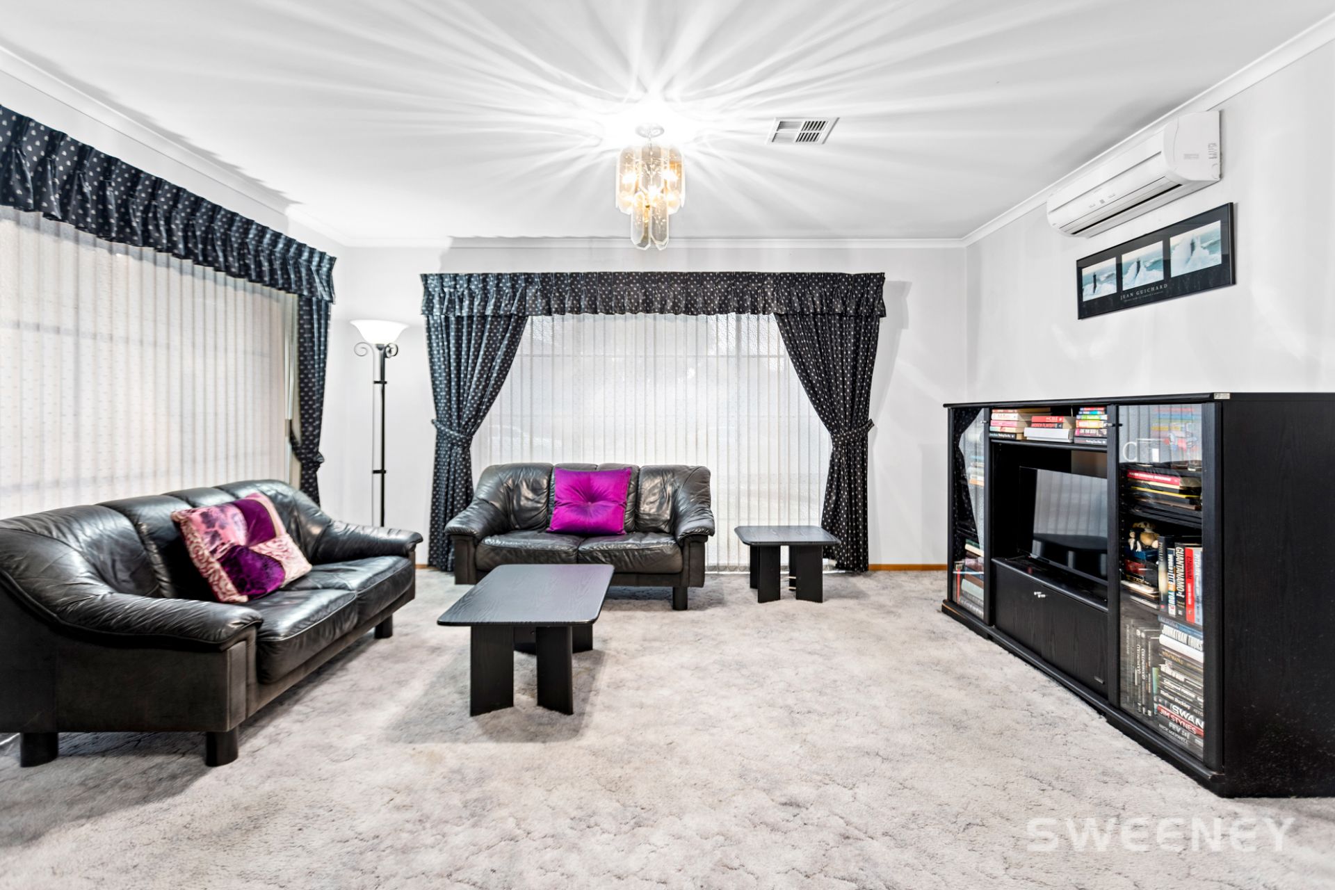 13 Hibiscus Court, Altona Meadows - Thumbnail 2