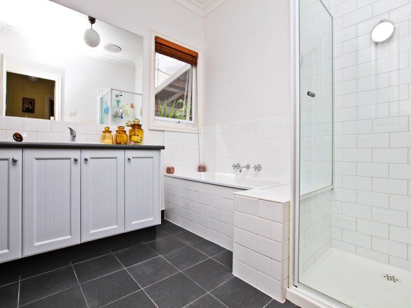 34 Mount Way, Caroline Springs - Thumbnail 8