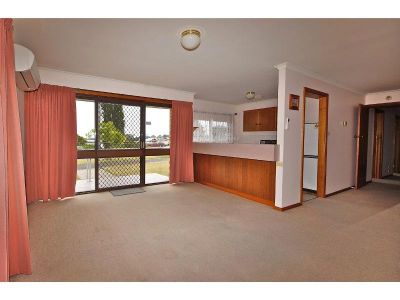 1/14 Kings Parade, ULVERSTONE, Ulverstone - Thumbnail 3