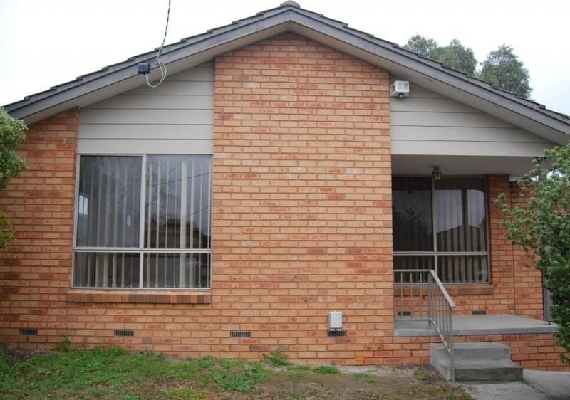 13 Cavalier Court, Epping