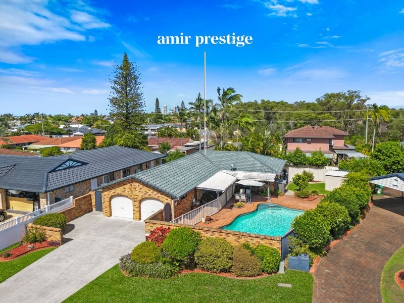 16 Gladiolus Court, Hollywell - Thumbnail 2