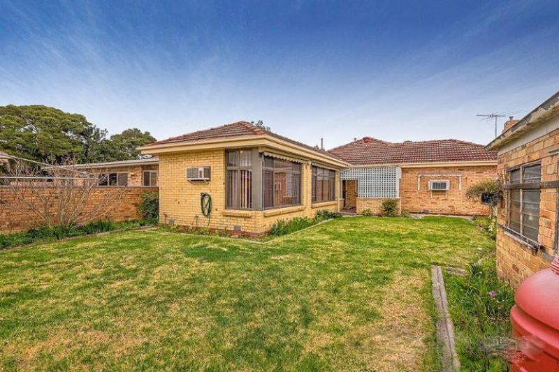 17 Ardwick Street, Bentleigh