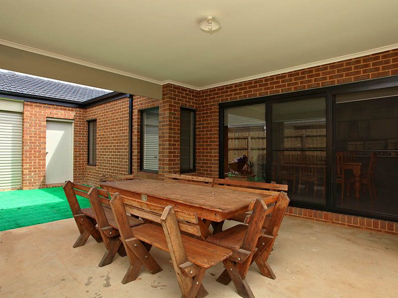 43 Double Bay Drive, Taylors Hill - Thumbnail 7