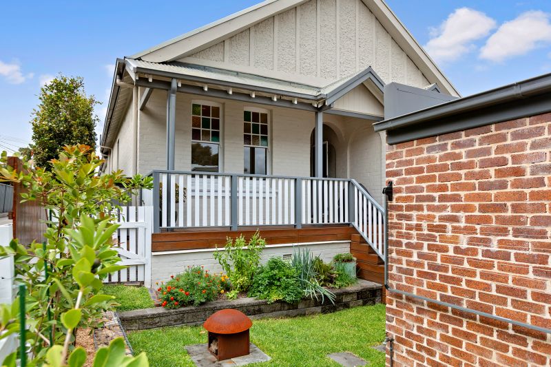 Real Estate For Sale 16 Union Street Tighes Hill , NSW