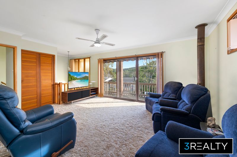 156 Macquarie Grove, Caves Beach - Thumbnail 6
