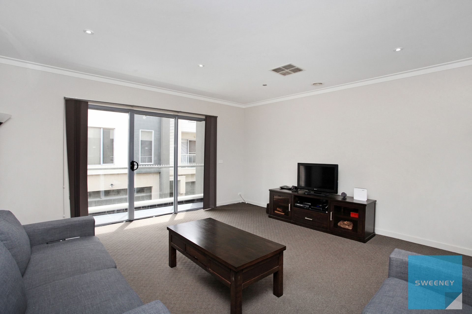 4/69-77 Lancefield Drive, Caroline Springs - Thumbnail 4