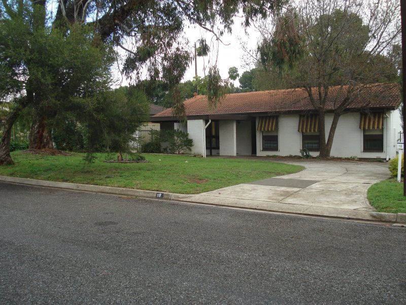 18 Peenar Grove Dernancourt 5075