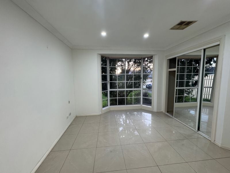 9 Triston Close, Oakhurst