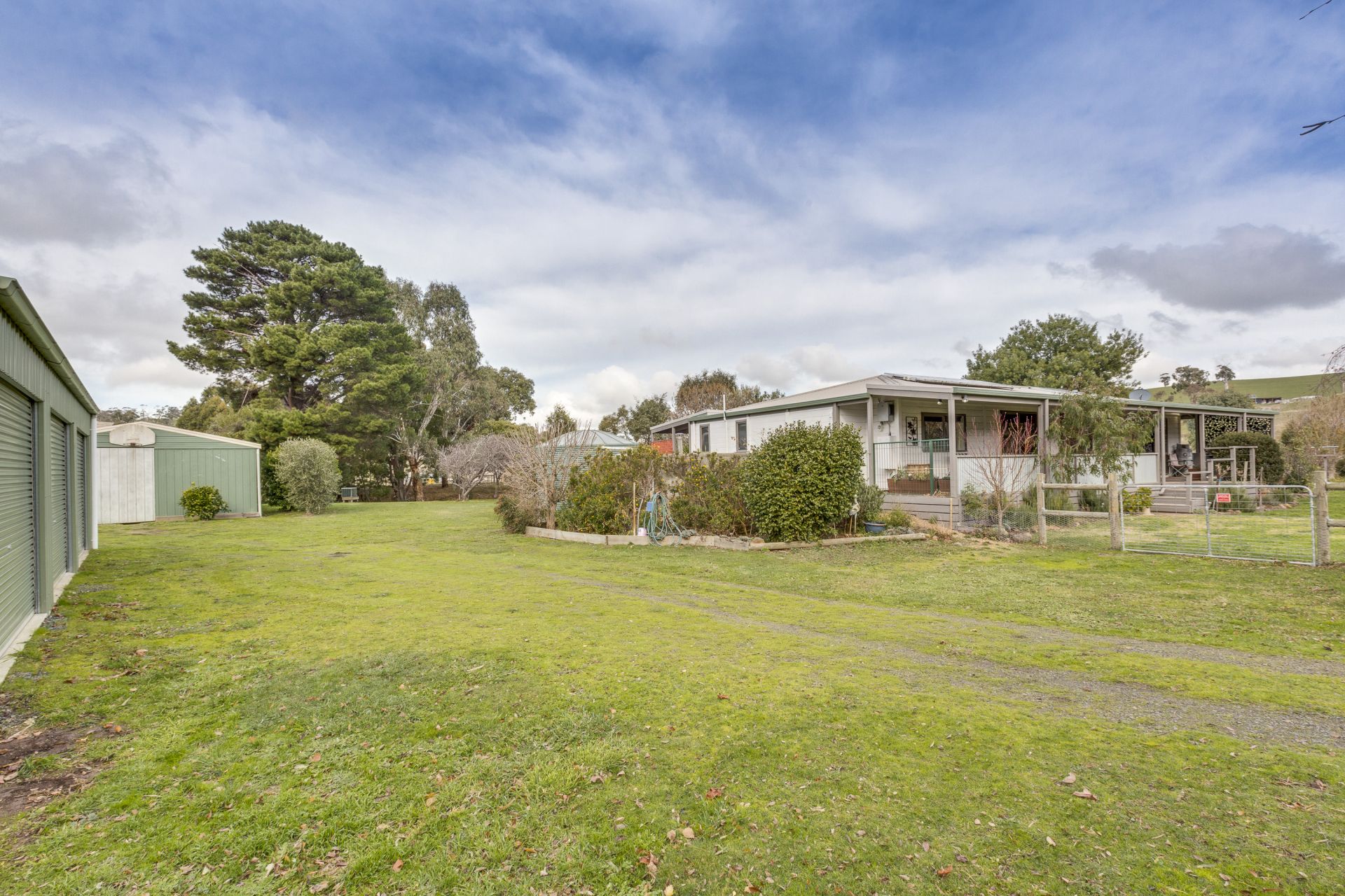 822 Ballan- Greendale Road, Greendale - Thumbnail 2