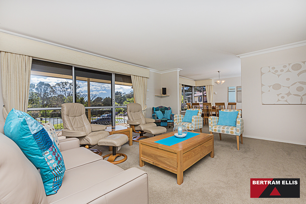 8 Craydon Place, Chapman - Thumbnail 3