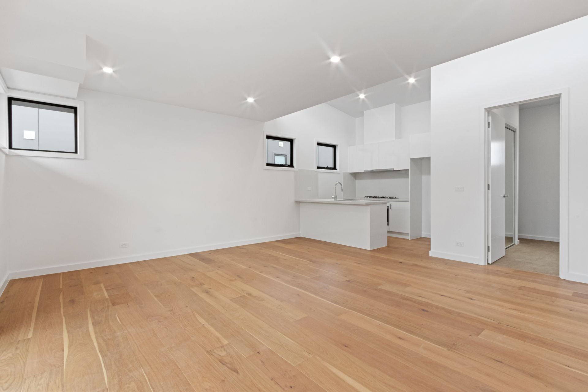 Brand new, luxury townhouse!