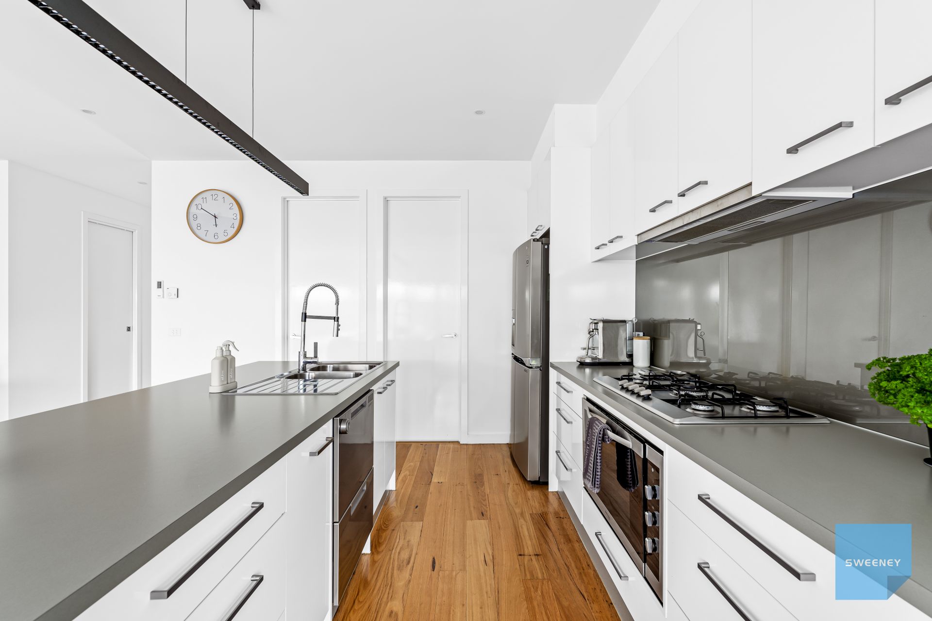 9 Boathouse Drive, Caroline Springs - Thumbnail 4
