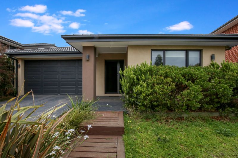 72 Moffat Drive, Lalor