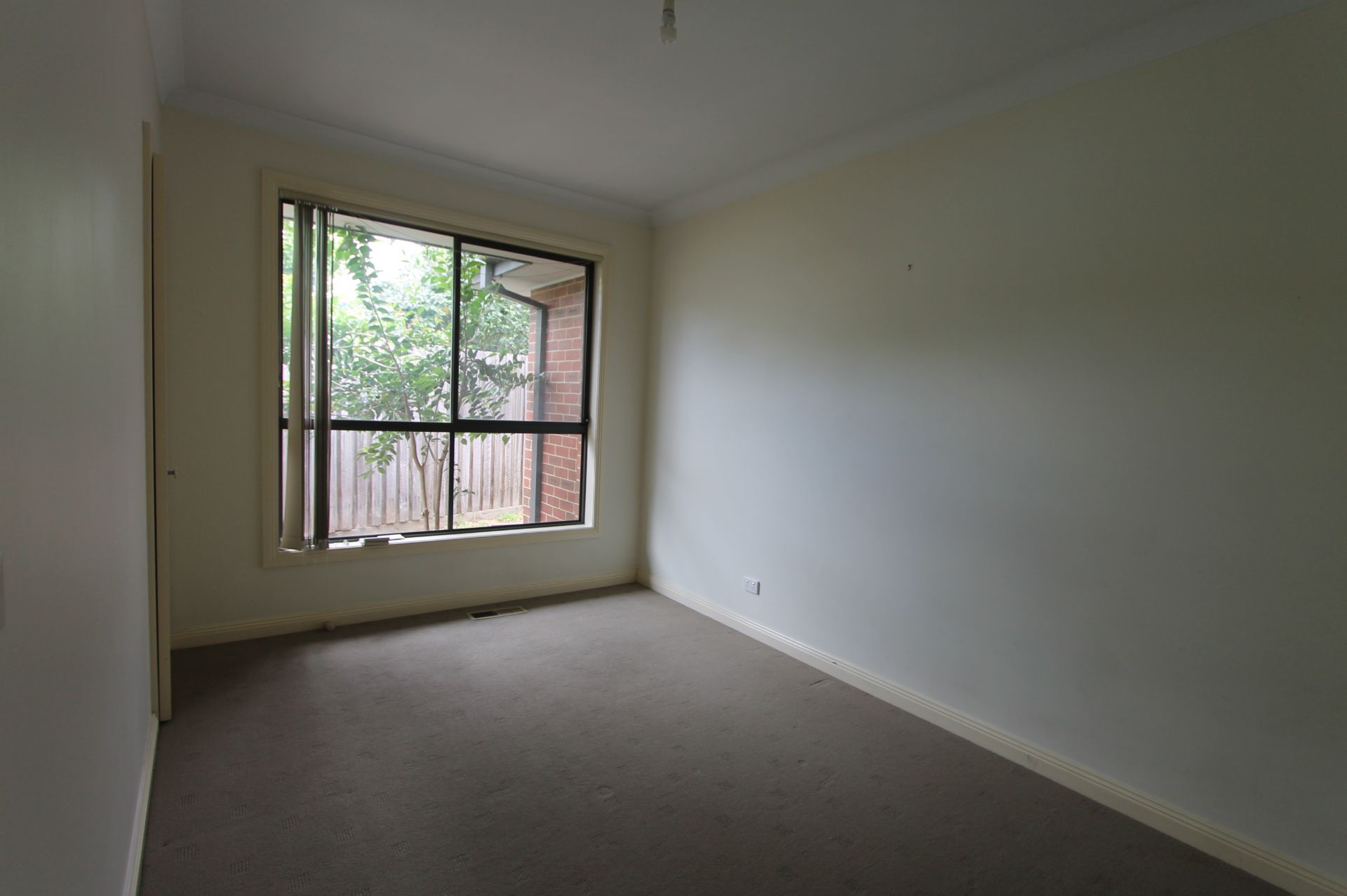CLOSE TO ALL AMENITIES!