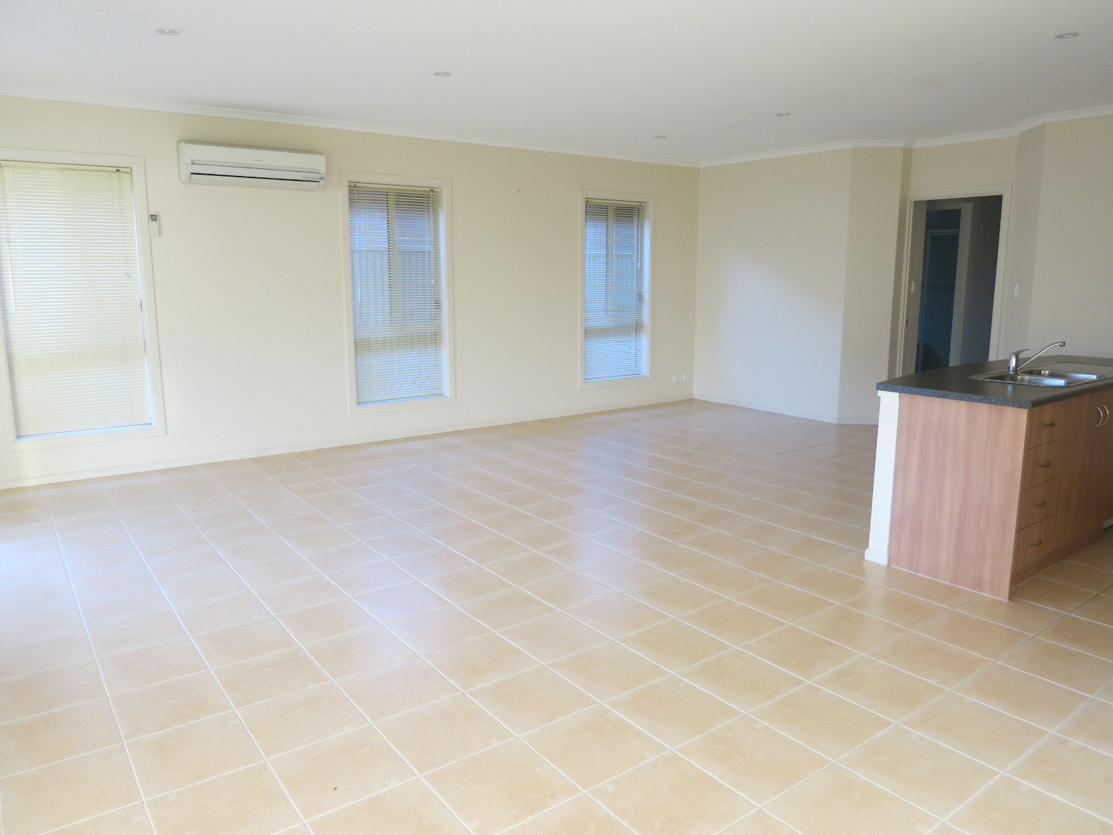 Real Estate For Lease 31 Leander Crescent Greenacres , SA