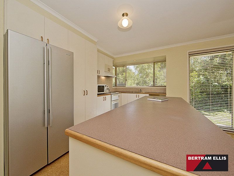 3B Tinaroo Place, Duffy - Thumbnail 6