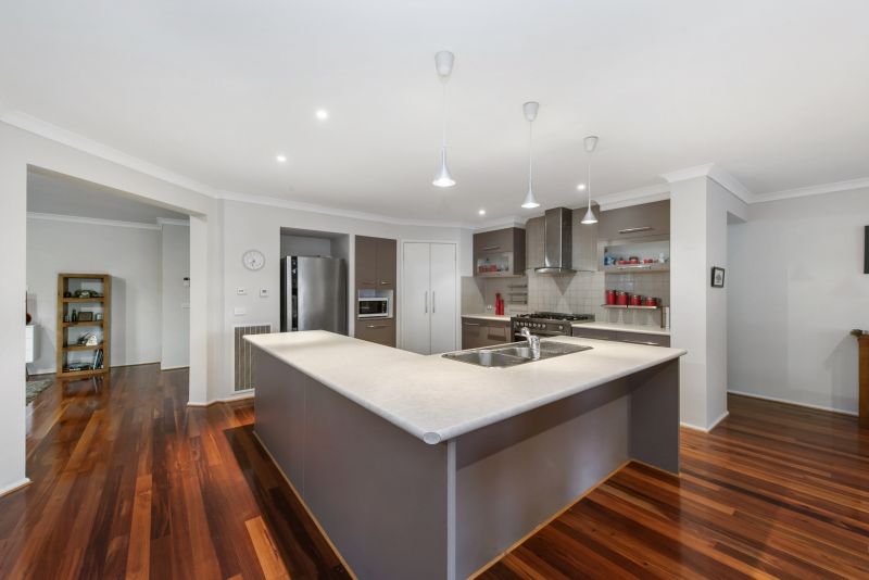 14 Margaret Place, Taylors Hill - Thumbnail 3