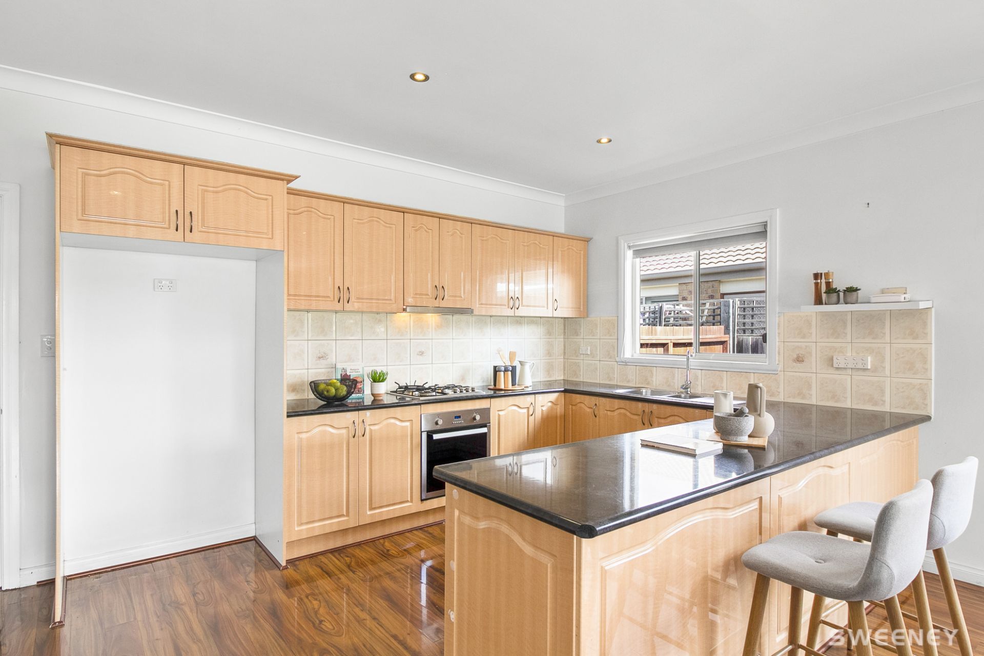 18 May Avenue, Altona Meadows - Thumbnail 5