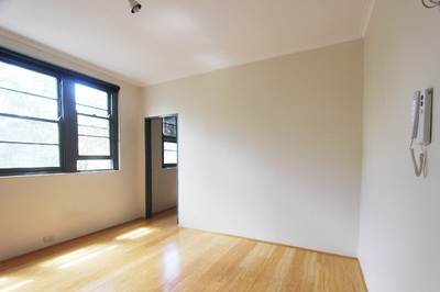 Neat and tidy one bedroom