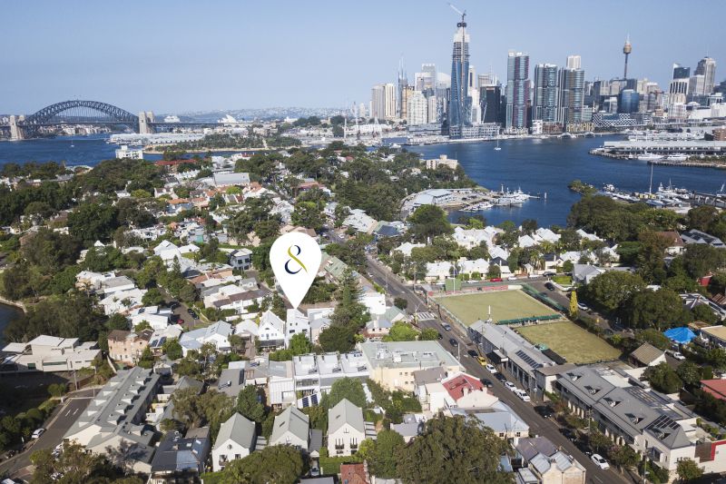 2 Hart Street, Balmain East