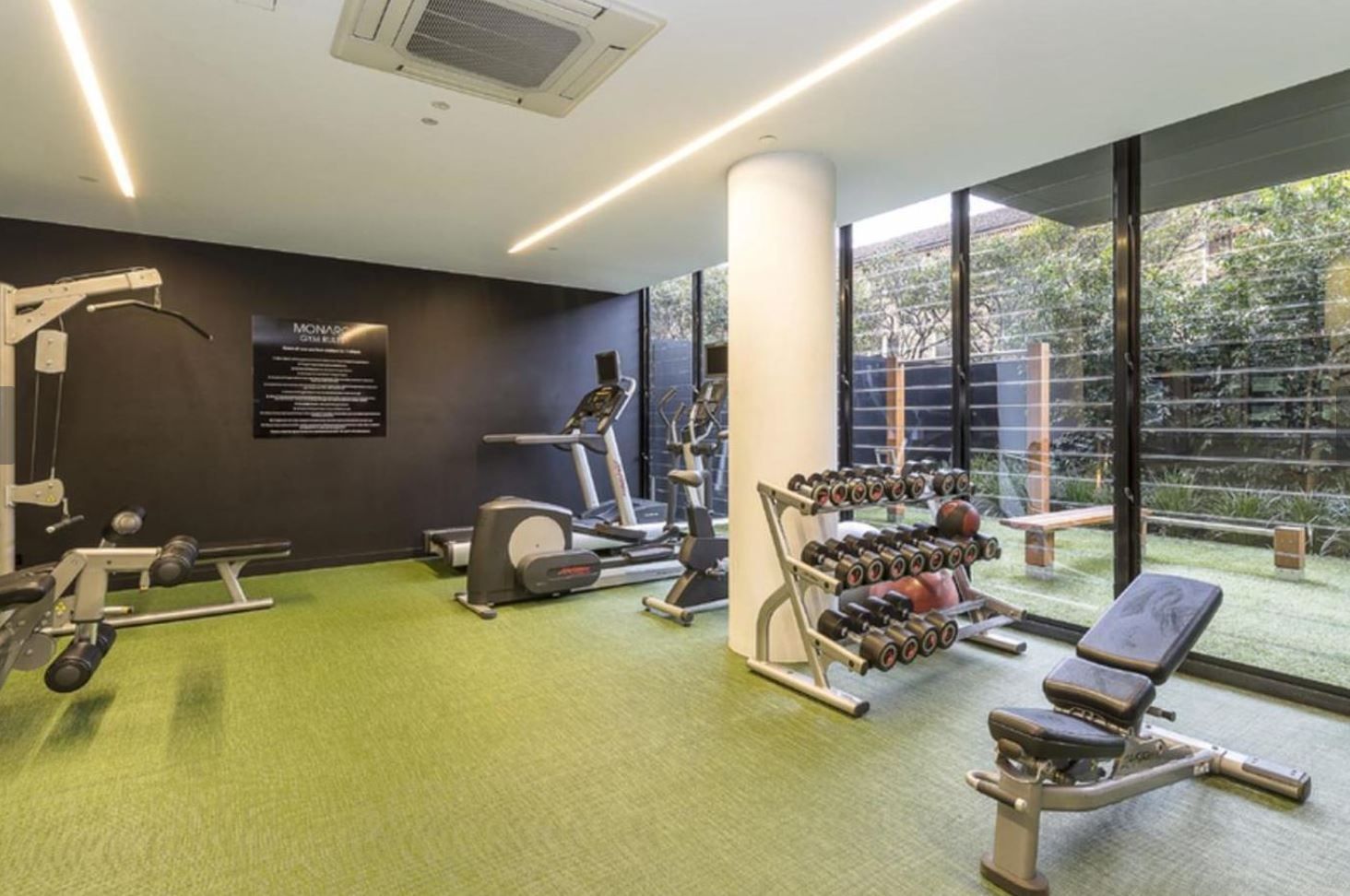 Monarc Magnificence, Marvellous Lifestyle