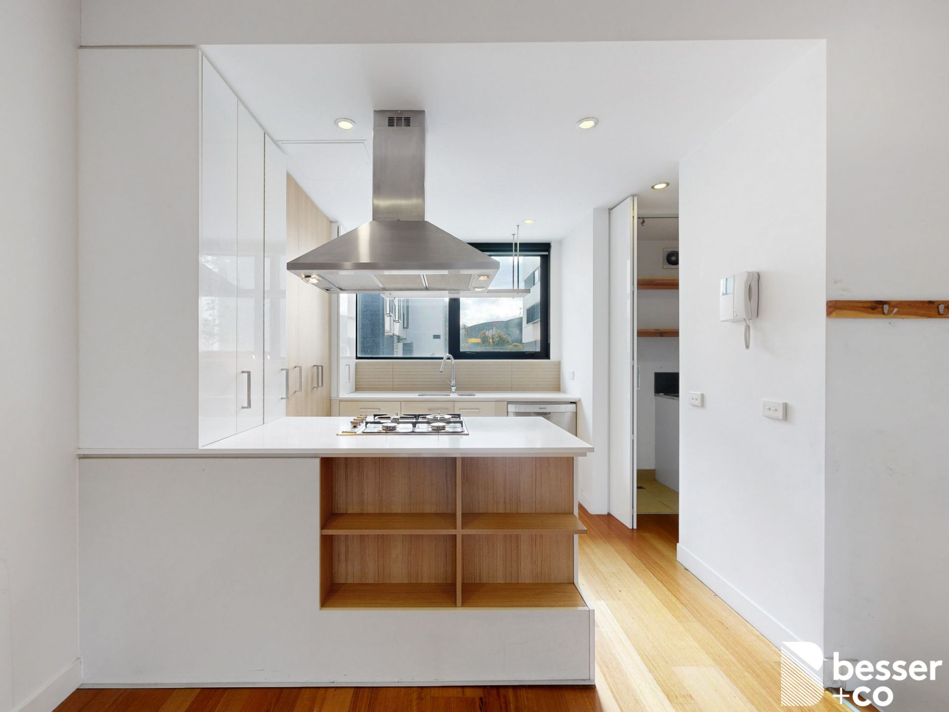 22 Leven Avenue, Docklands - Thumbnail 2