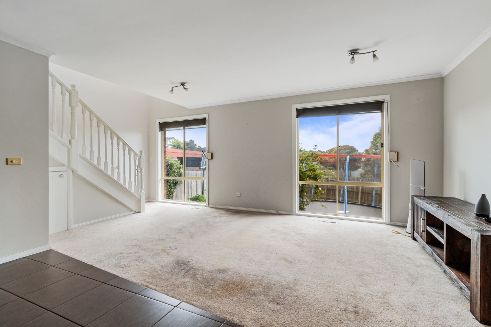 SPACIOUS FAMILY HOME- WALK TO TOWN