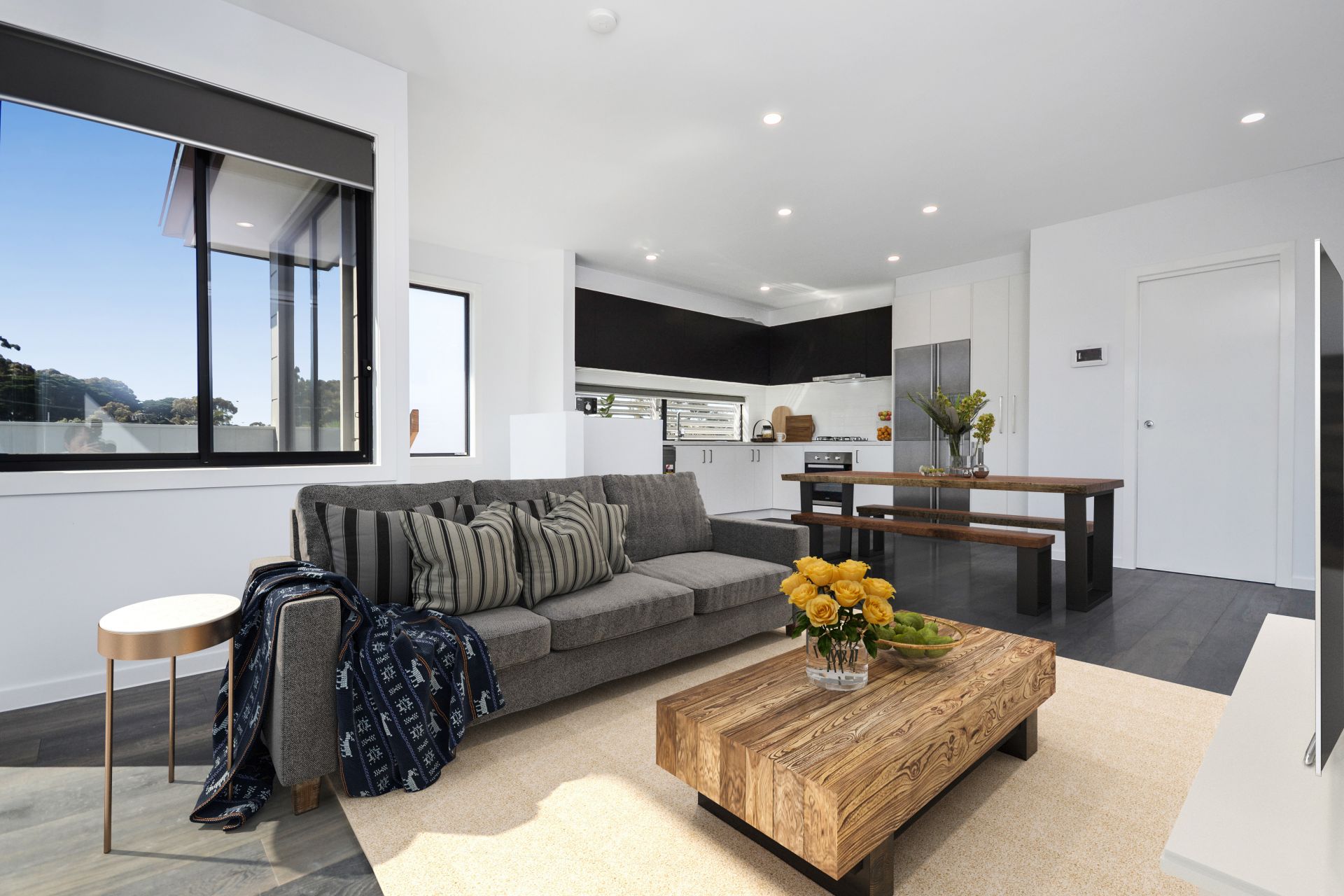 MODERN, SPACIOUS, TWO BEDROOM