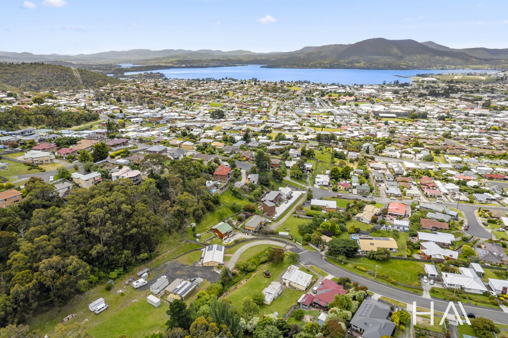 40 Paringa Road Glenorchy, Glenorchy - Image 1