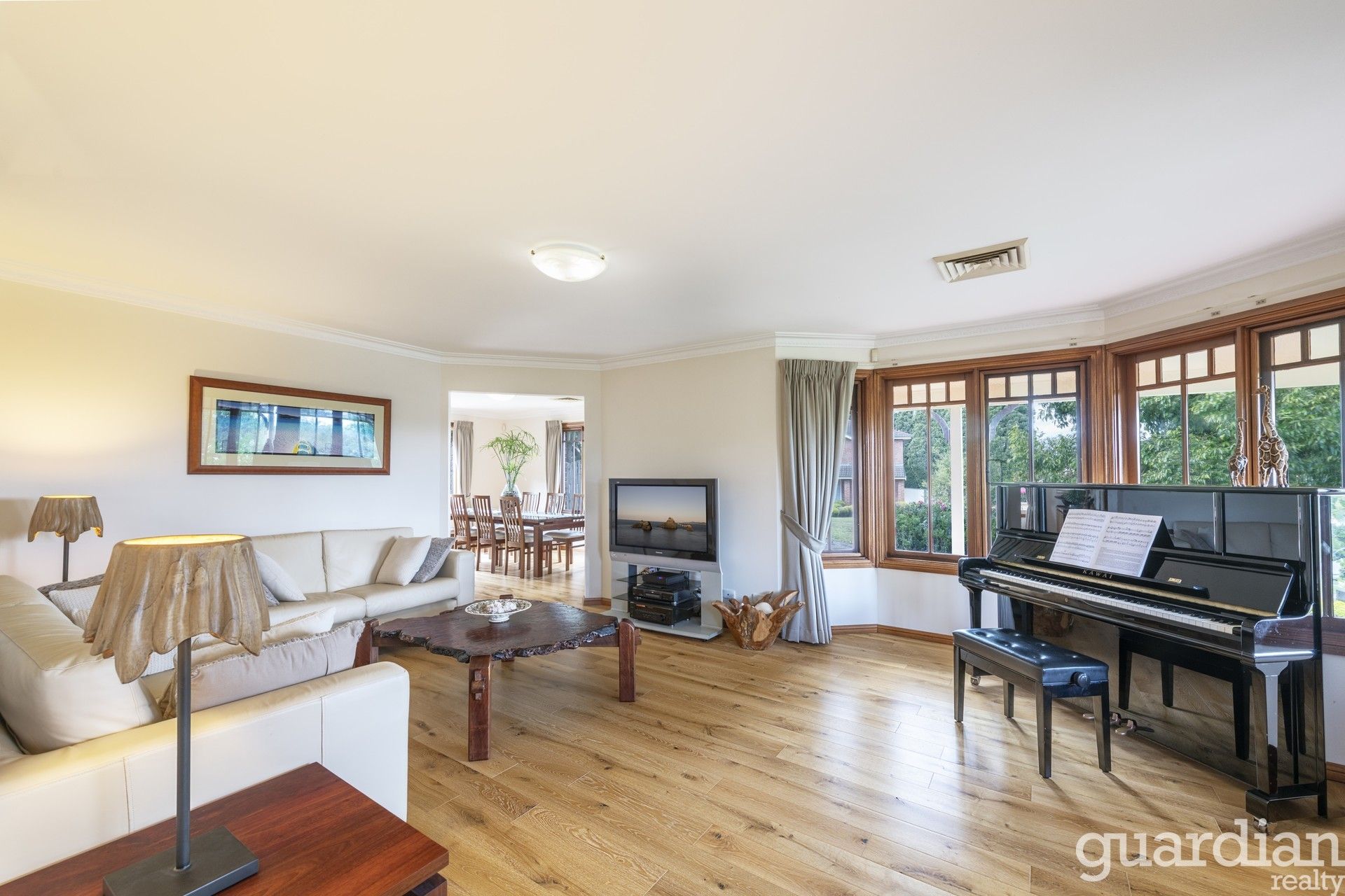 15 Glen Helen Grove Dural NSW, Dural - Thumbnail 4