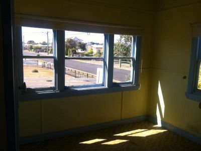 3
 
 
 
  
 
 
 1
 
 
 
 
 
 
 
 
 23 Victoria Street, DEVONPORT TAS 7310, Devonport - Thumbnail 8