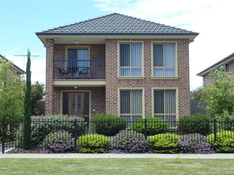14 Elysee Avenue, South Morang