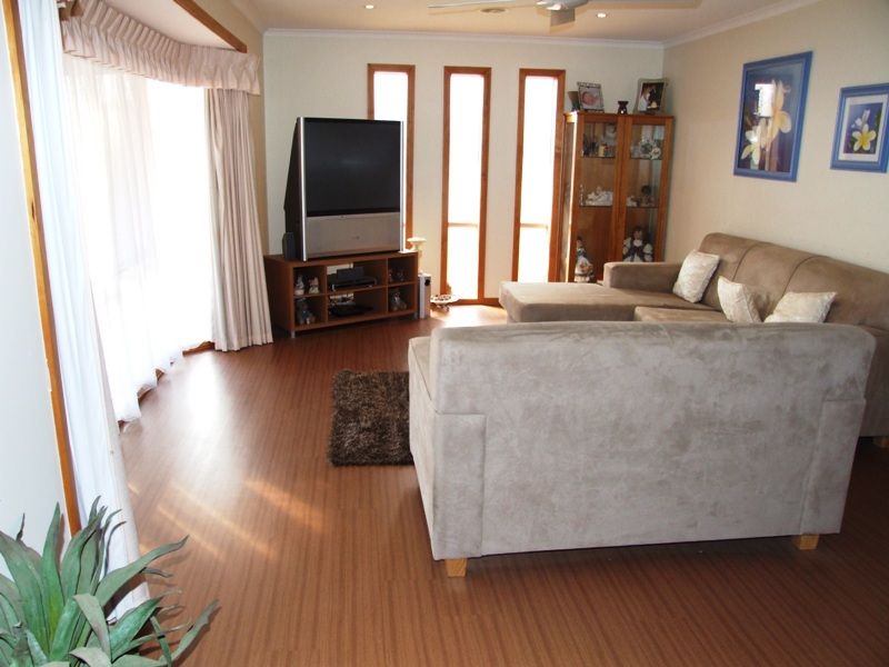 7 Ball Court, Bacchus Marsh - Thumbnail 3