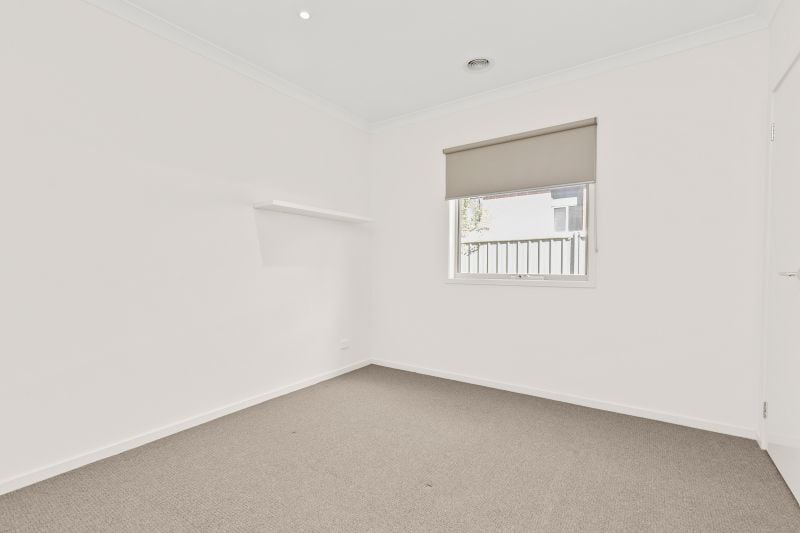 104 Mernda Village Drive, Mernda