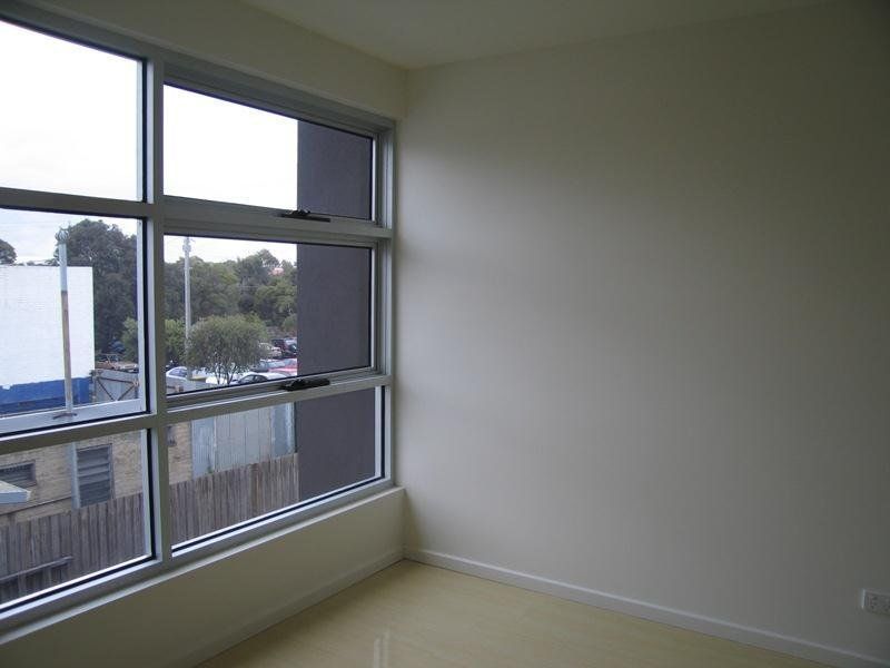 OPEN LIVING AND CONVENIENCE!