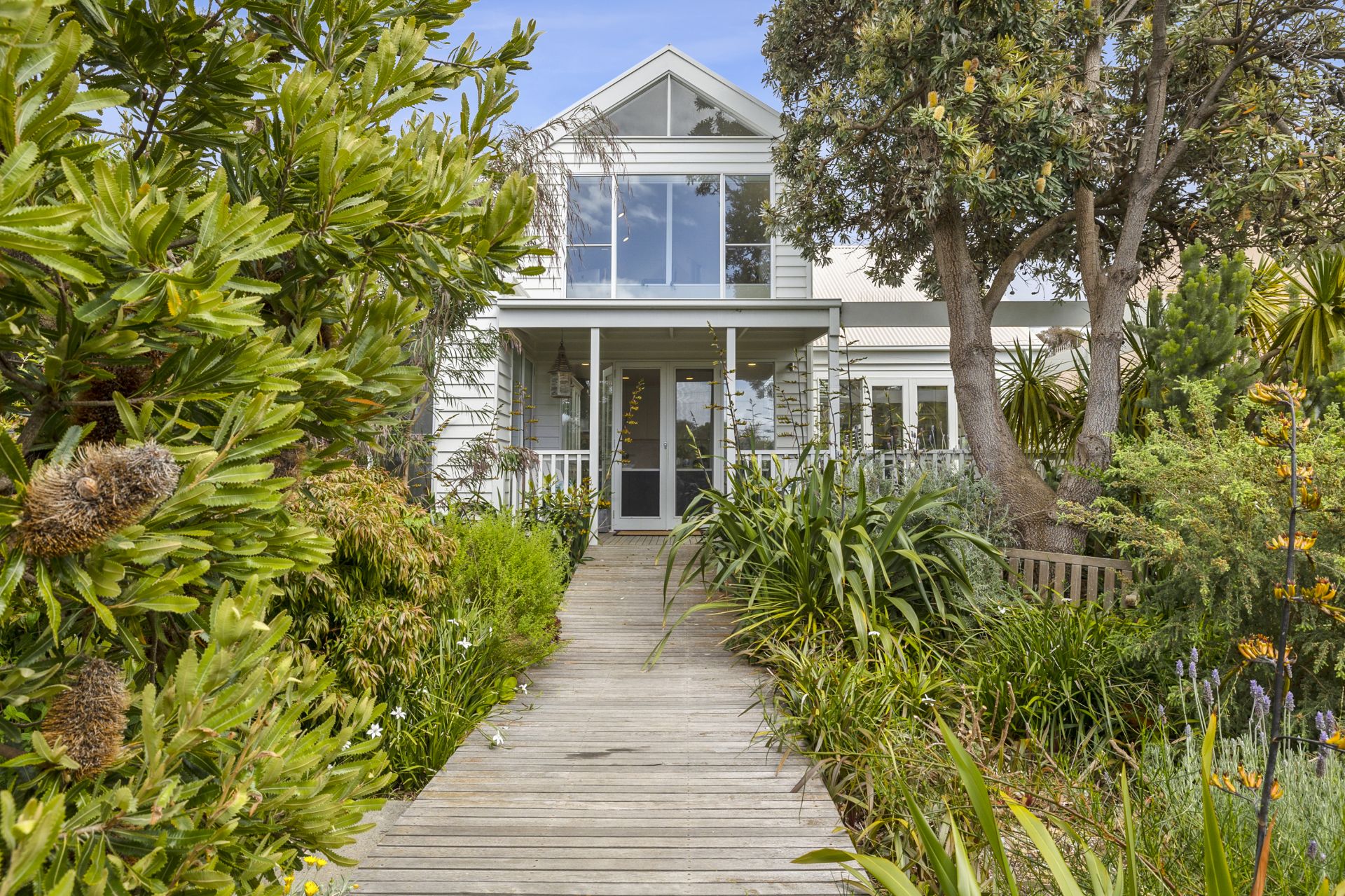 221 Great Ocean Road, Anglesea - Thumbnail 2