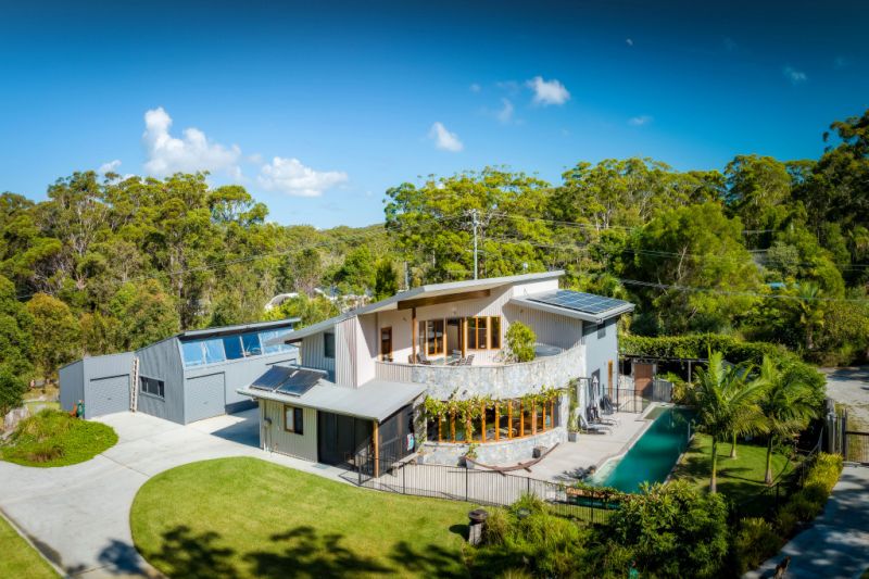 Luxury Hungry Head Residence on 2 Hectares