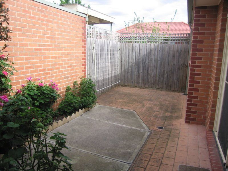 Superb 2 Bedroom Unit!