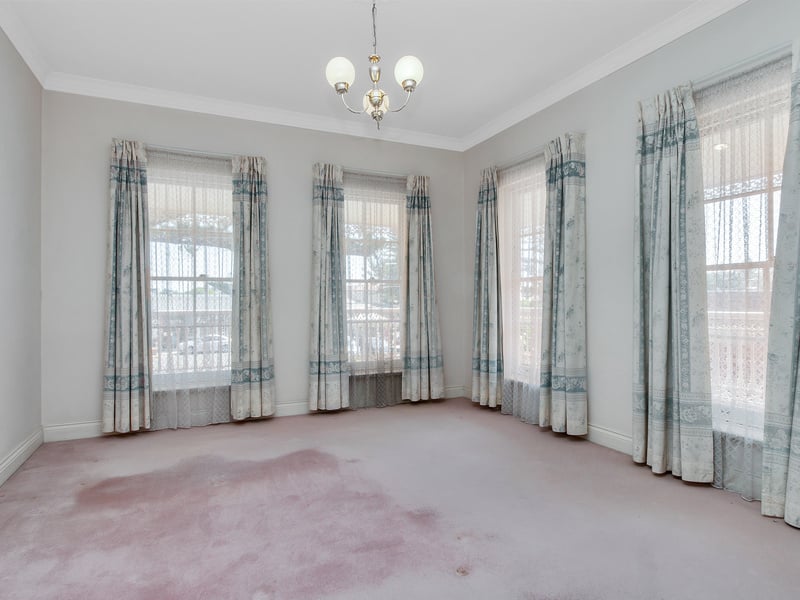 Real Estate For Sale 92 Partridge Street Glenelg South , SA