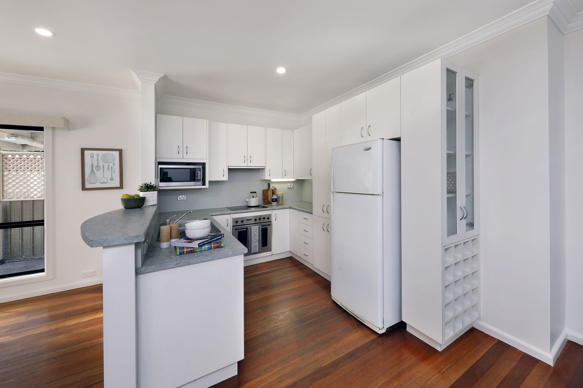 25 Nyngan Place, Miranda, Miranda - Thumbnail 4