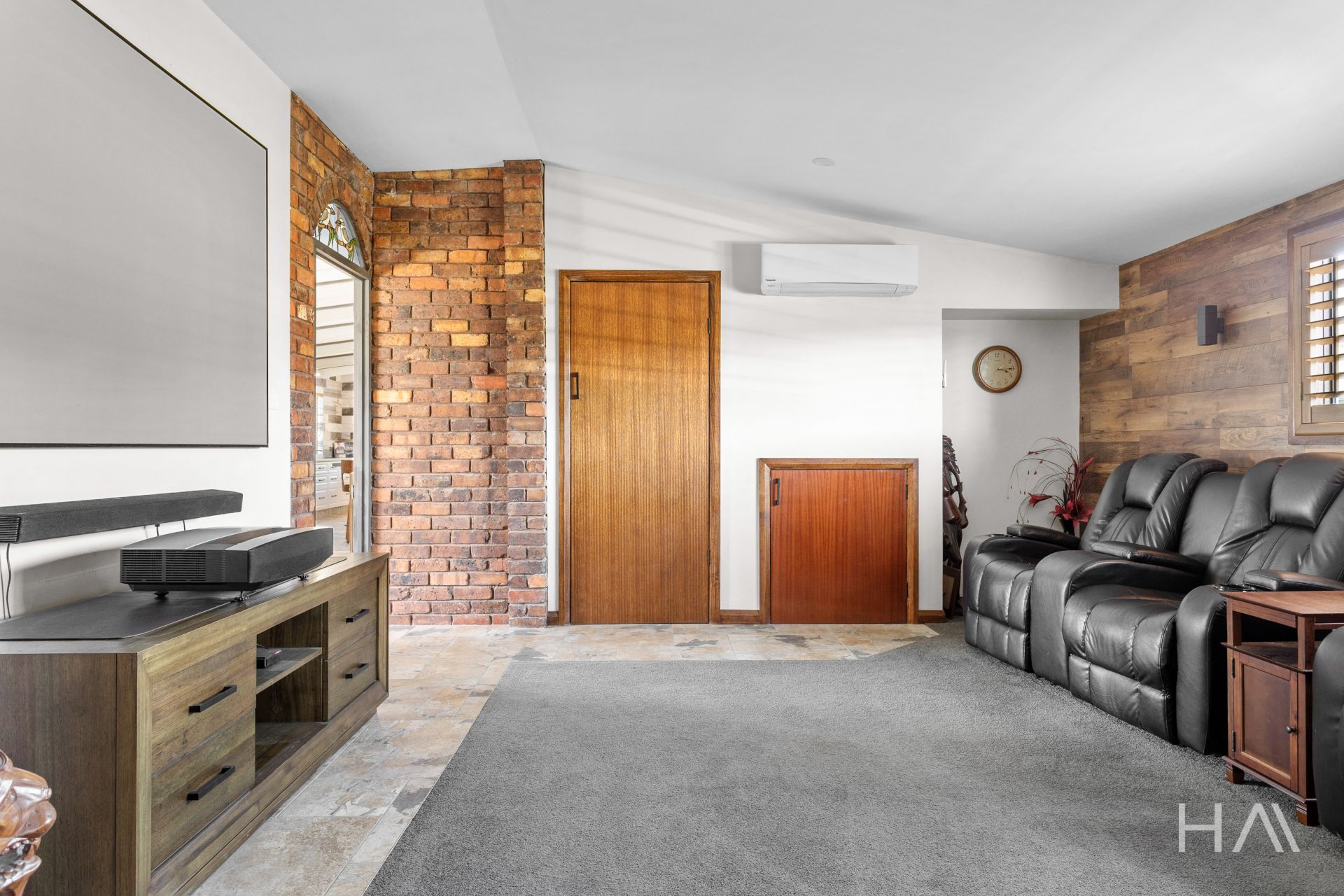 29 Five Acre Row Westbury, Westbury - Thumbnail 6