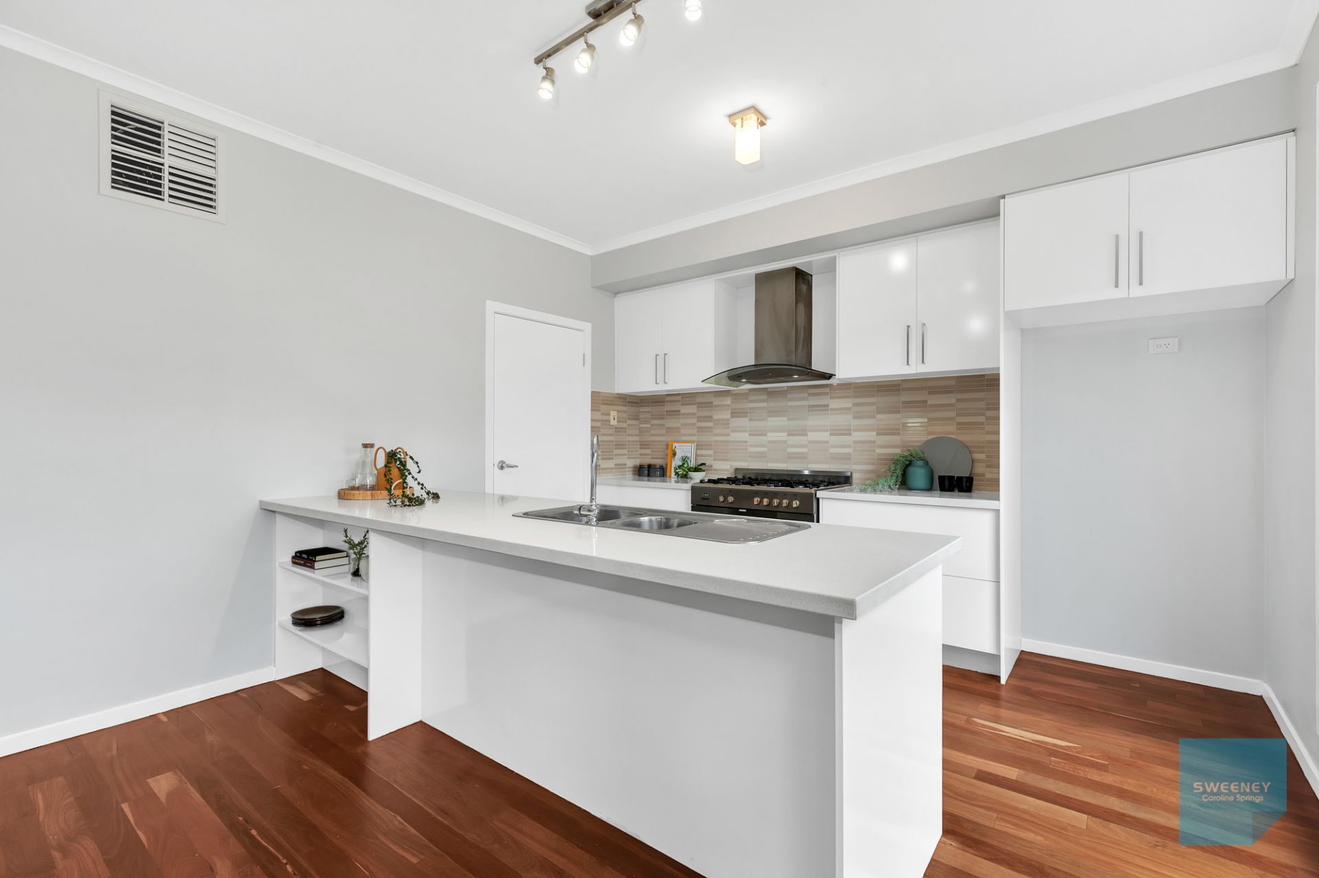 119 Oakview  Parade, Caroline Springs - Thumbnail 6