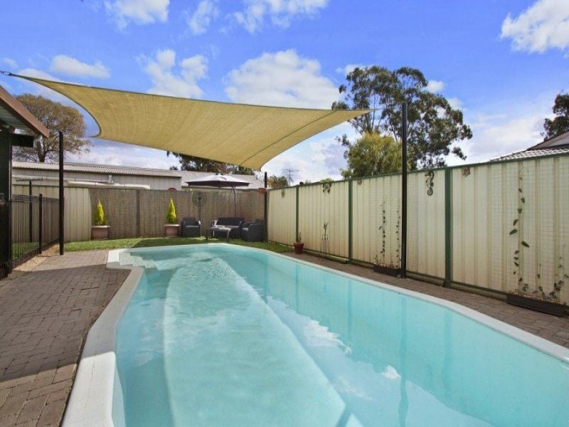 59 Andrew Thompson Drive, McGraths Hill - Thumbnail 8