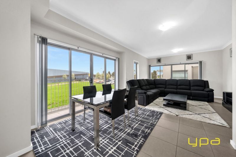 12 Axel Walk Cranbourne North VIC, Cranbourne North - Thumbnail 6