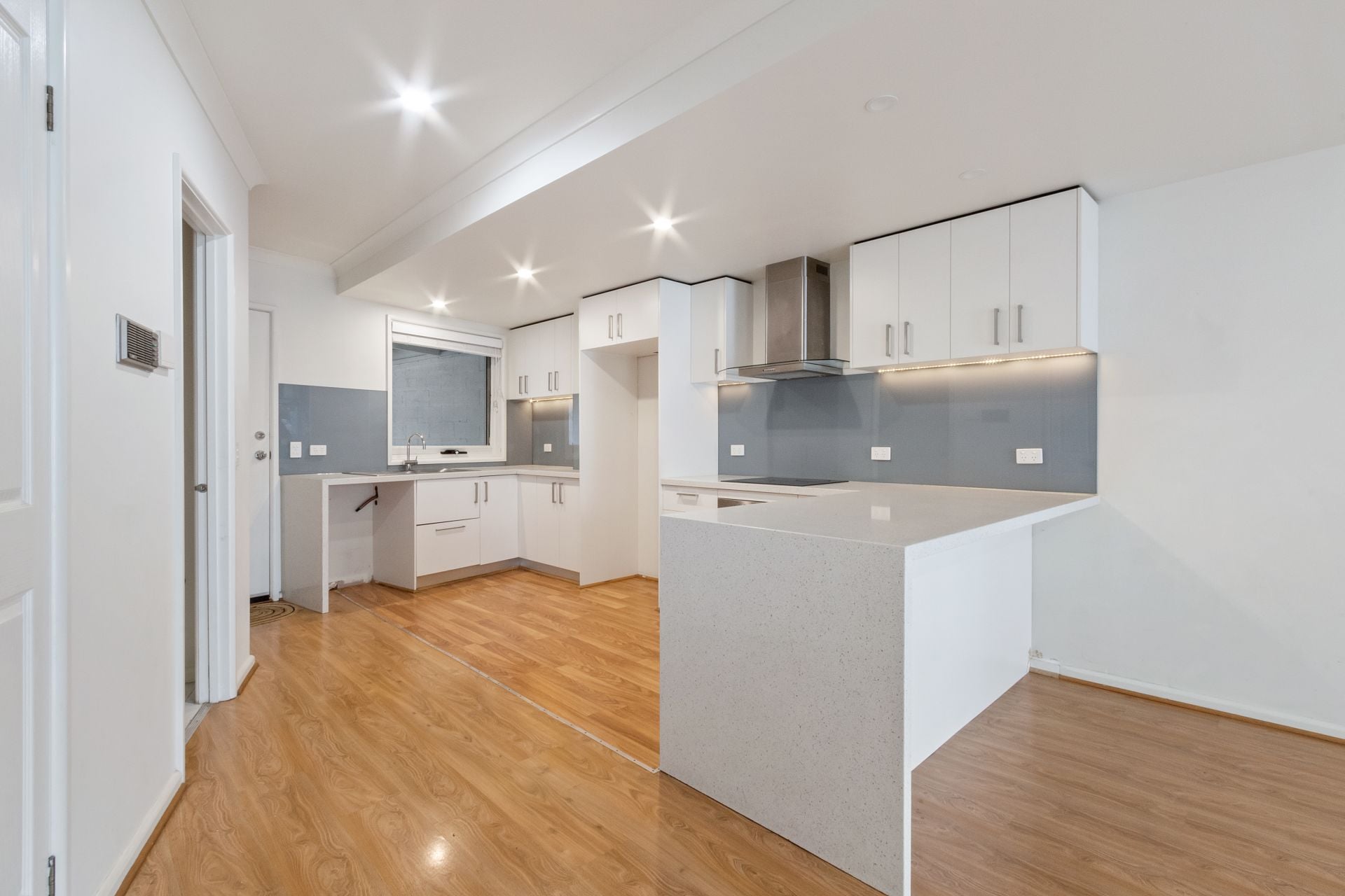 Modern 4-Bedroom Home for Lease in Prime Melbourne Location
INSPECTION 17/07/2025 AT 4:15 PM - 4:30PM