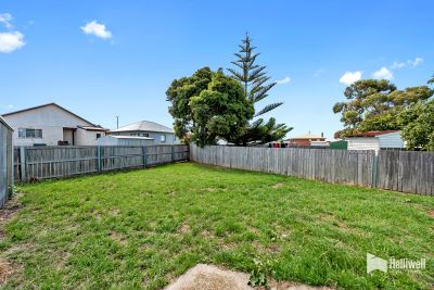 3
 
 
 
  
 
 
 1
 
 
 
  
 
 
 1
 
 
 
 
 
 
 
 25 Madden Crescent, Devonport TAS 7310