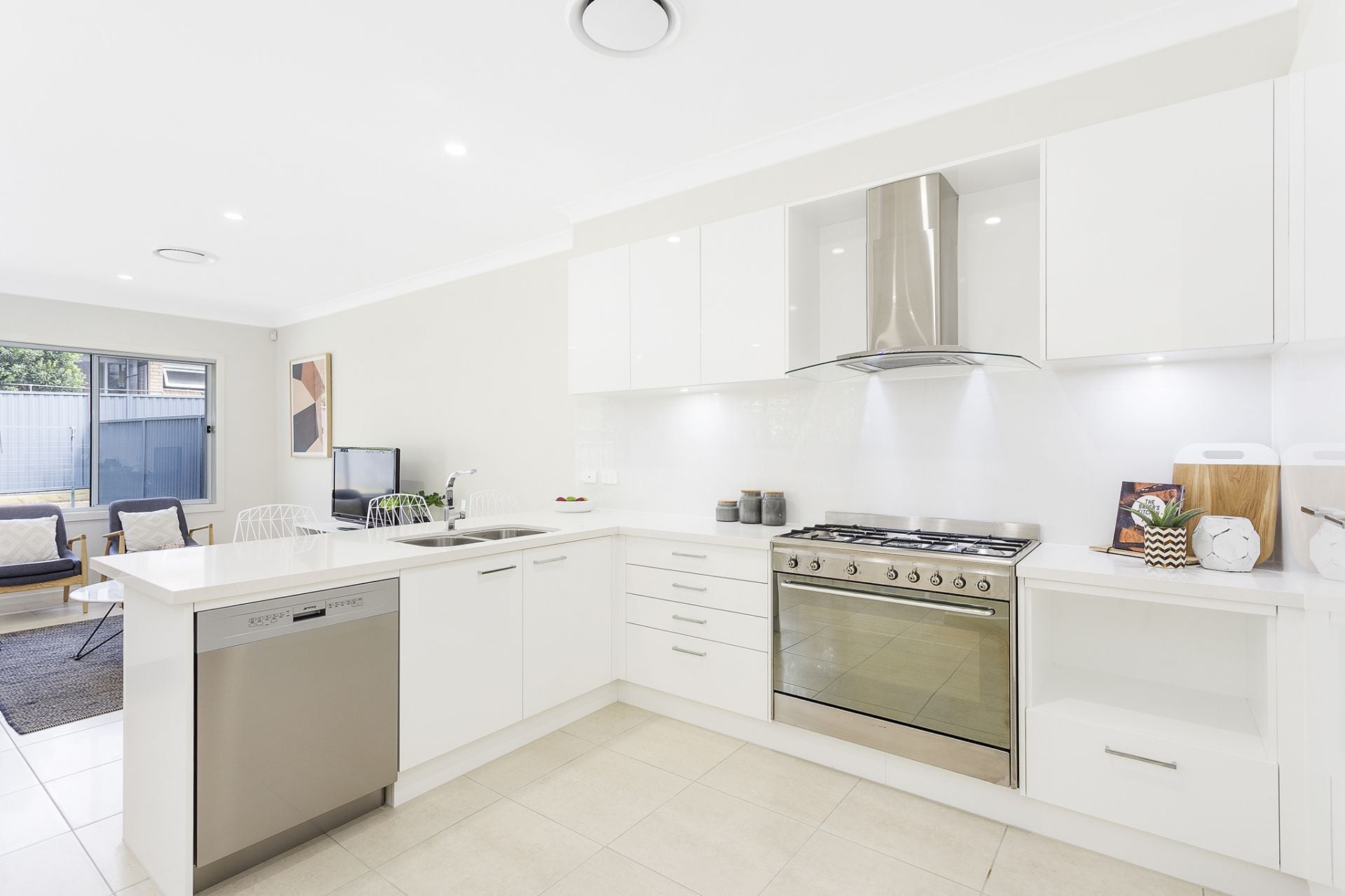 332A Forest Road Kirrawee NSW, Kirrawee - Thumbnail 2