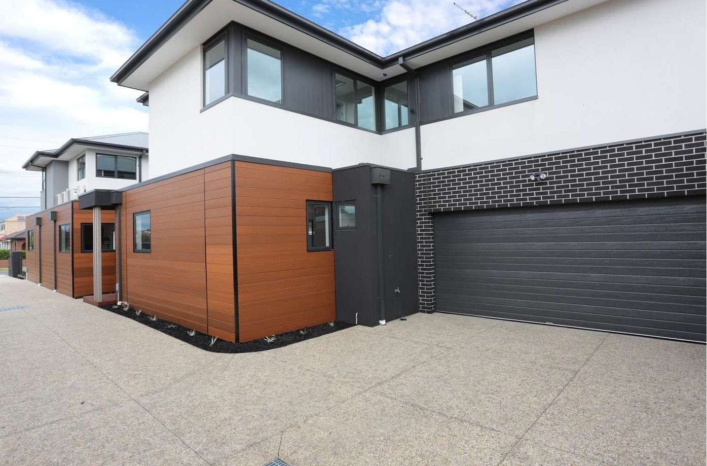 2/48 Cyclamen Avenue Altona North VIC, Altona North - Thumbnail 2